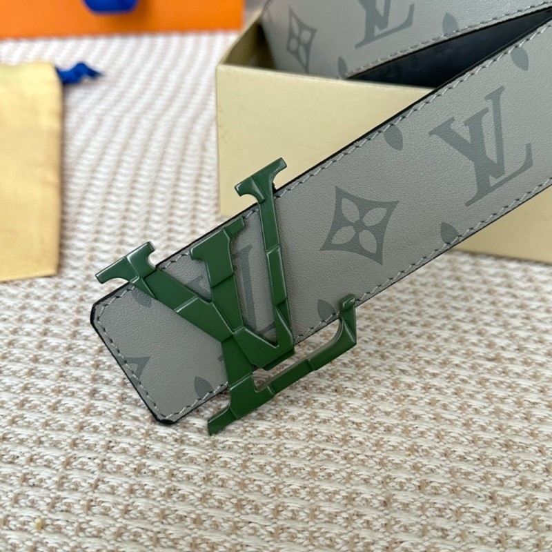 l0vis Vvtt0n belts